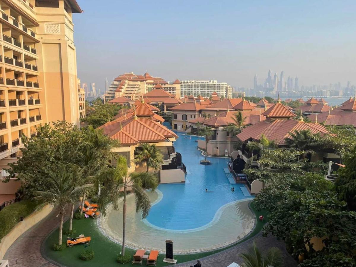 Luxurious 2 Bedroom Apartment In Anantara Hotel And Residences Дубай Екстериор снимка