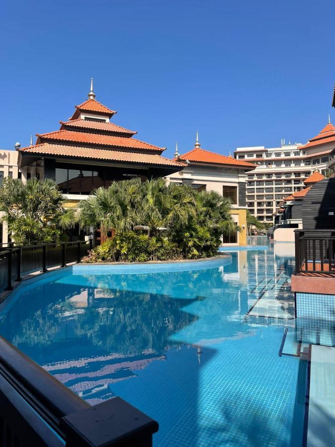 Luxurious 2 Bedroom Apartment In Anantara Hotel And Residences Дубай Екстериор снимка